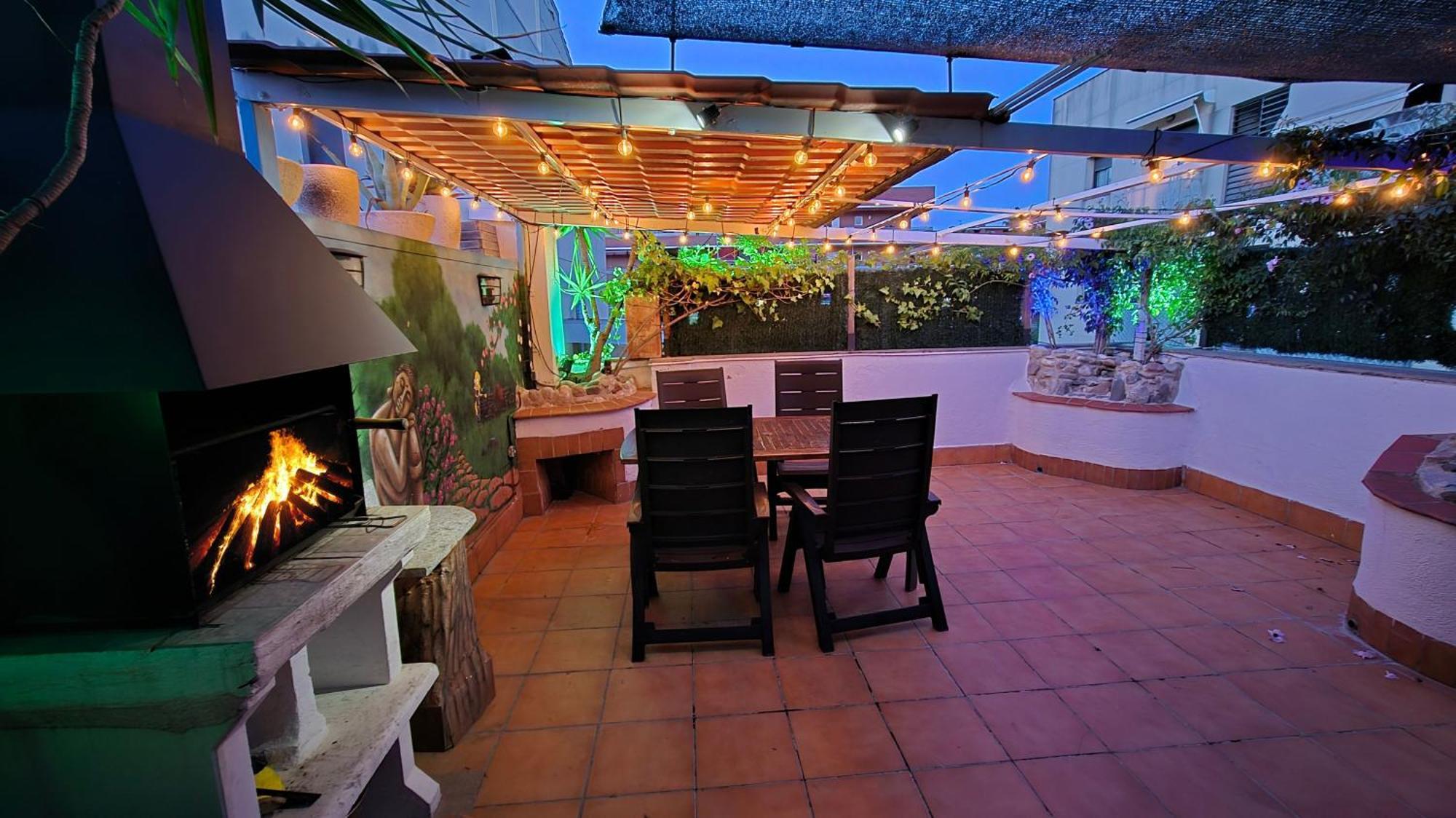 Atico Terraza, Airport-Bcn, Puerto-Cruceros Apart otel Viladecáns Dış mekan fotoğraf